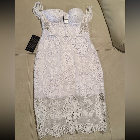 bebe Dresses & Skirts - Chic Fitted Midi White Crochet Lace Bustier Dress NWT sz 10
